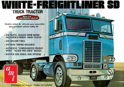 AMT White Frieghtliner Single-Drive Tractor Cab Kit