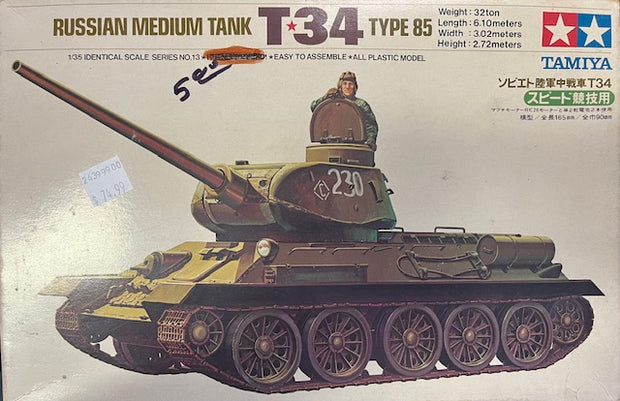 Russian Medium Tank T-34 Type 85- 1/35 scale