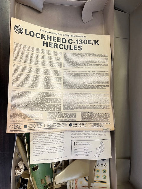 LOCKHEED C-130E HERCULES GIANT MILITARY TRANSPORT AIRCRAFT- 1/72 scale