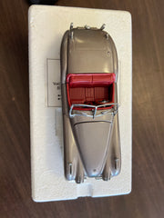 1949 Jaguar XK120 1:24 Scale Danbury Mint