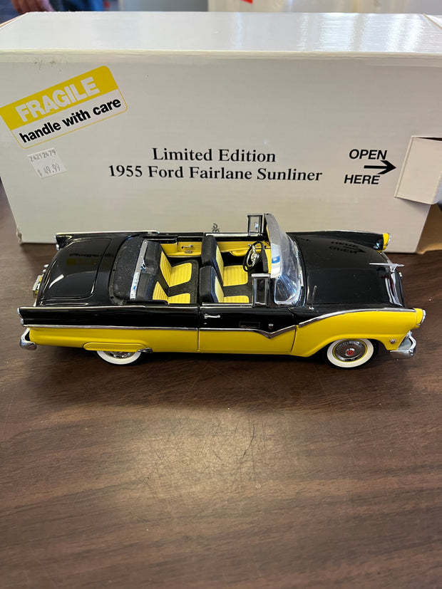1955 Ford Fairlane Sunliner - Limited Edition #1777