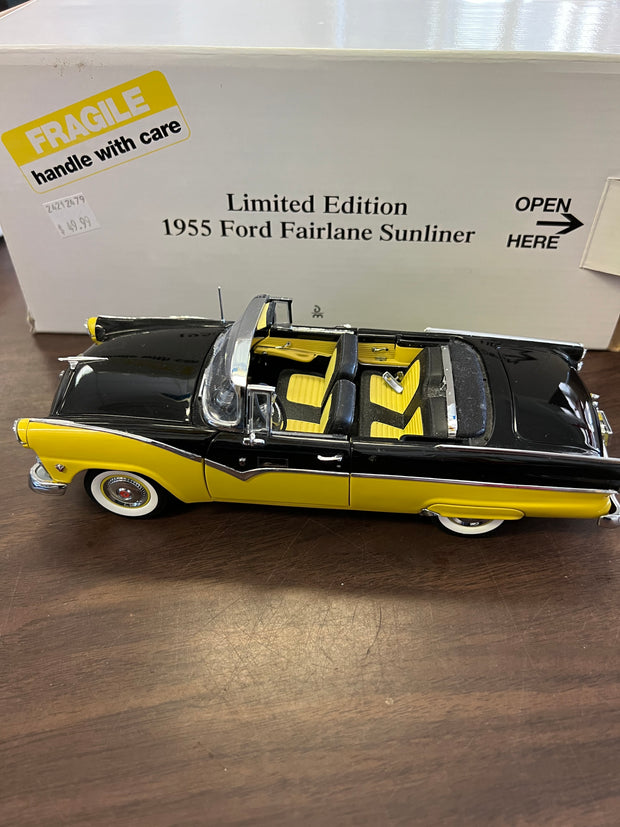 1955 Ford Fairlane Sunliner - Limited Edition #1777