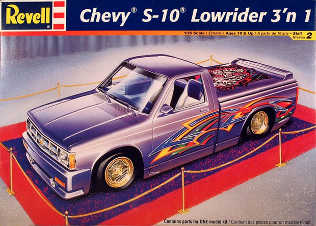 Revell #85-2569 1:25 Chevy S-10 Lowrider 3 'n 1