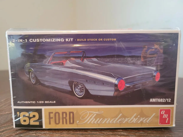 '62 Ford Thunderbird 2-in-1 customizing kit- 1/25 scale