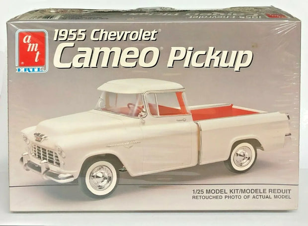 1955 Chevrolet Cameo Pickup - 1/25th Scale