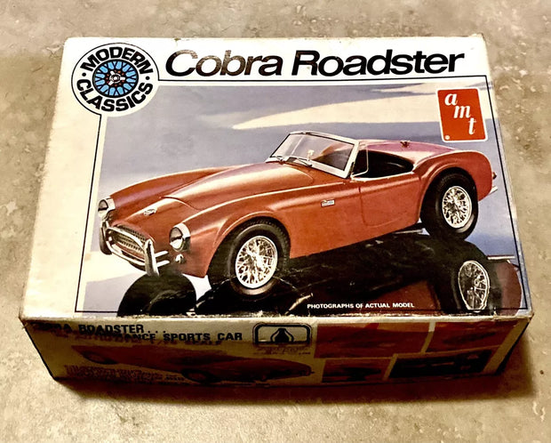 AMT Cobra Roadster