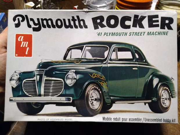 '41 Plymouth Rocker Street Machine - 1/25 Scale