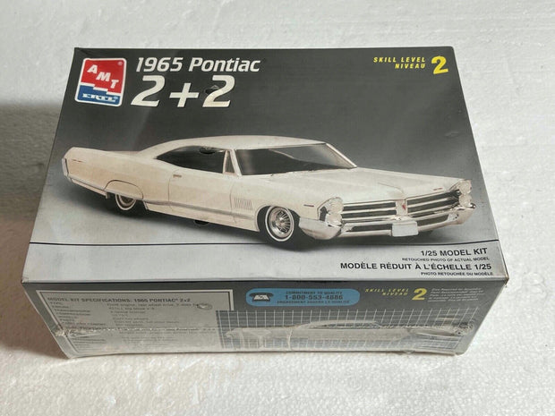 1965 Pontiac 2+2   - 1/25 scale