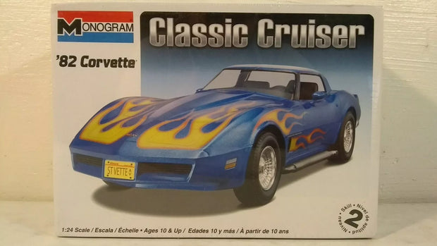 2010 Monogram '82 Corvette Chevrolet Chevy Classic Cruiser