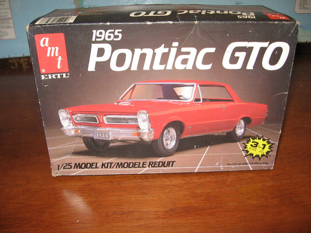 Vintage 1986 AMT 1965 Pontiac GTO 3 in 1 model kit 6593