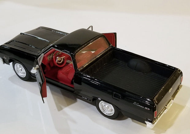 Chevrolet El Camino 1965 (black) Special Edition- 1:24 scale
