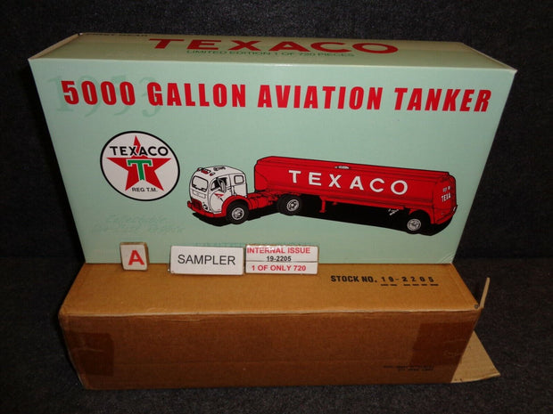TEXACO First Gear 1953 White 5000 Gallon Tanker Truck