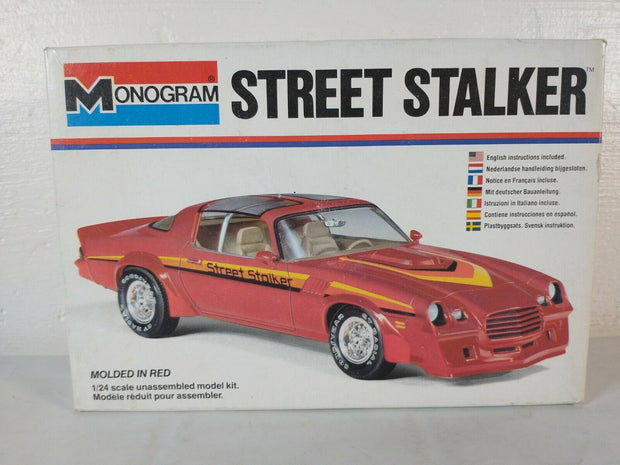 Street Stalker Chevrolet Camaro Z28 Monogram 1:24