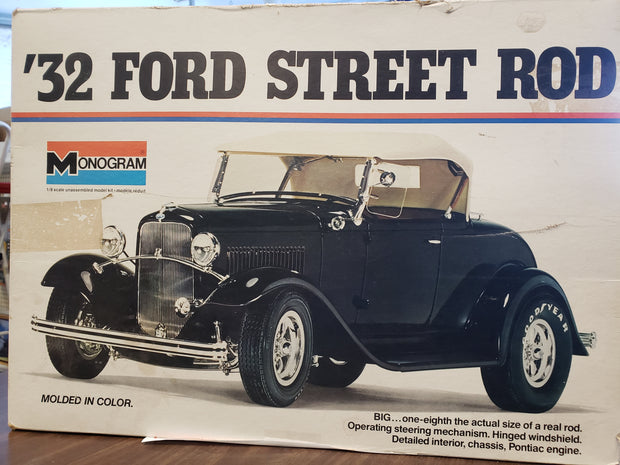 32 Ford Street Rod 1/8