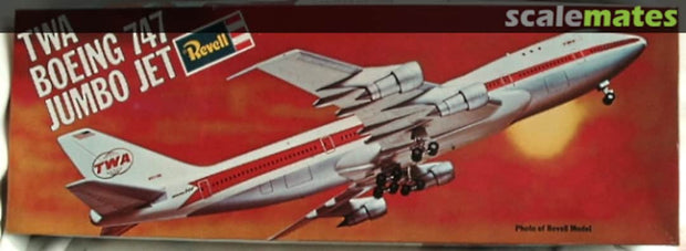 TWA Boeing 747 Jumbo Jet- 1/144 scale