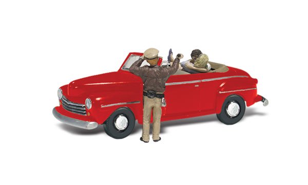 N Scale Cop'n A Kiss