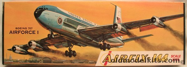 Boeing 707 Air Force One Series- 1/144 scale